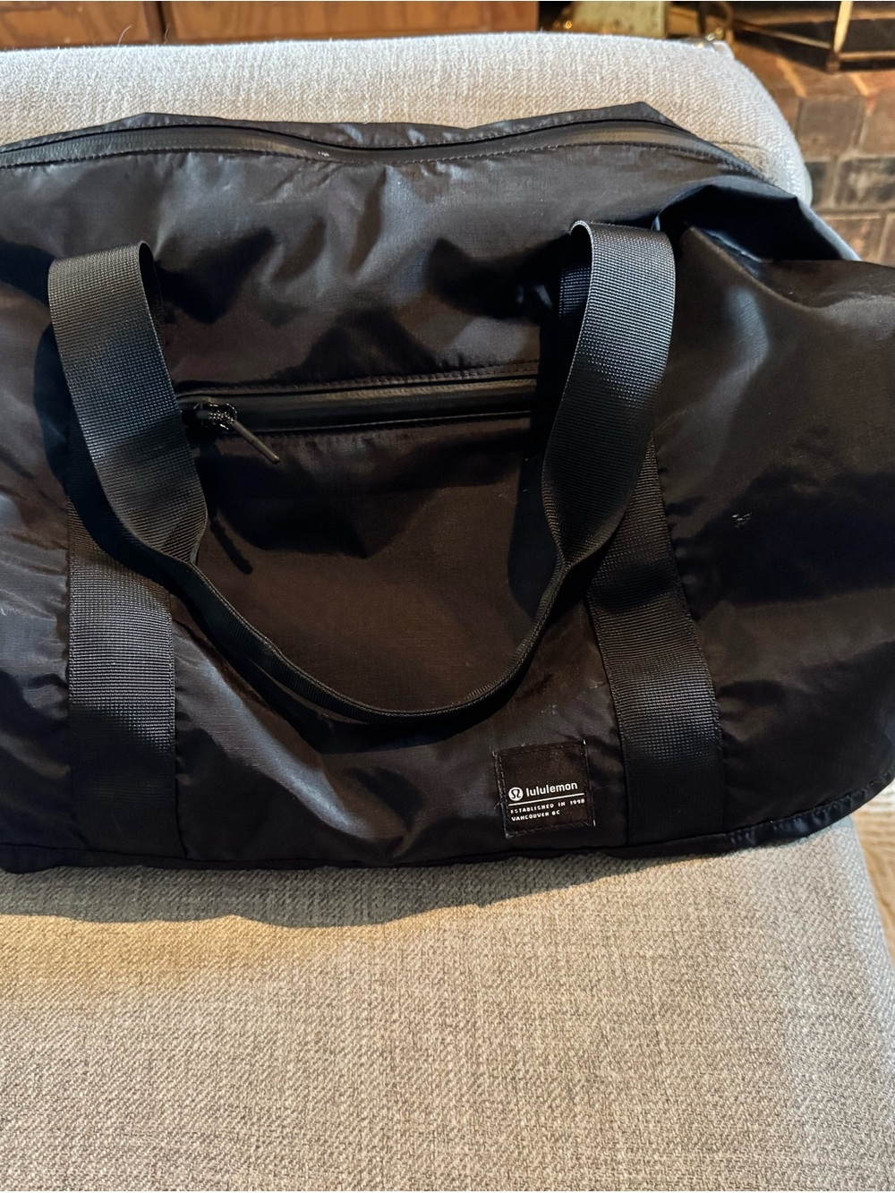 lululemon athletica Black Men's Duffel Bag with Carry Handles